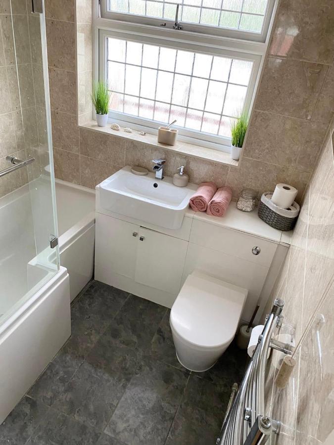 Villa Beautiful Newly Renovated House In Rainham Essex Extérieur photo