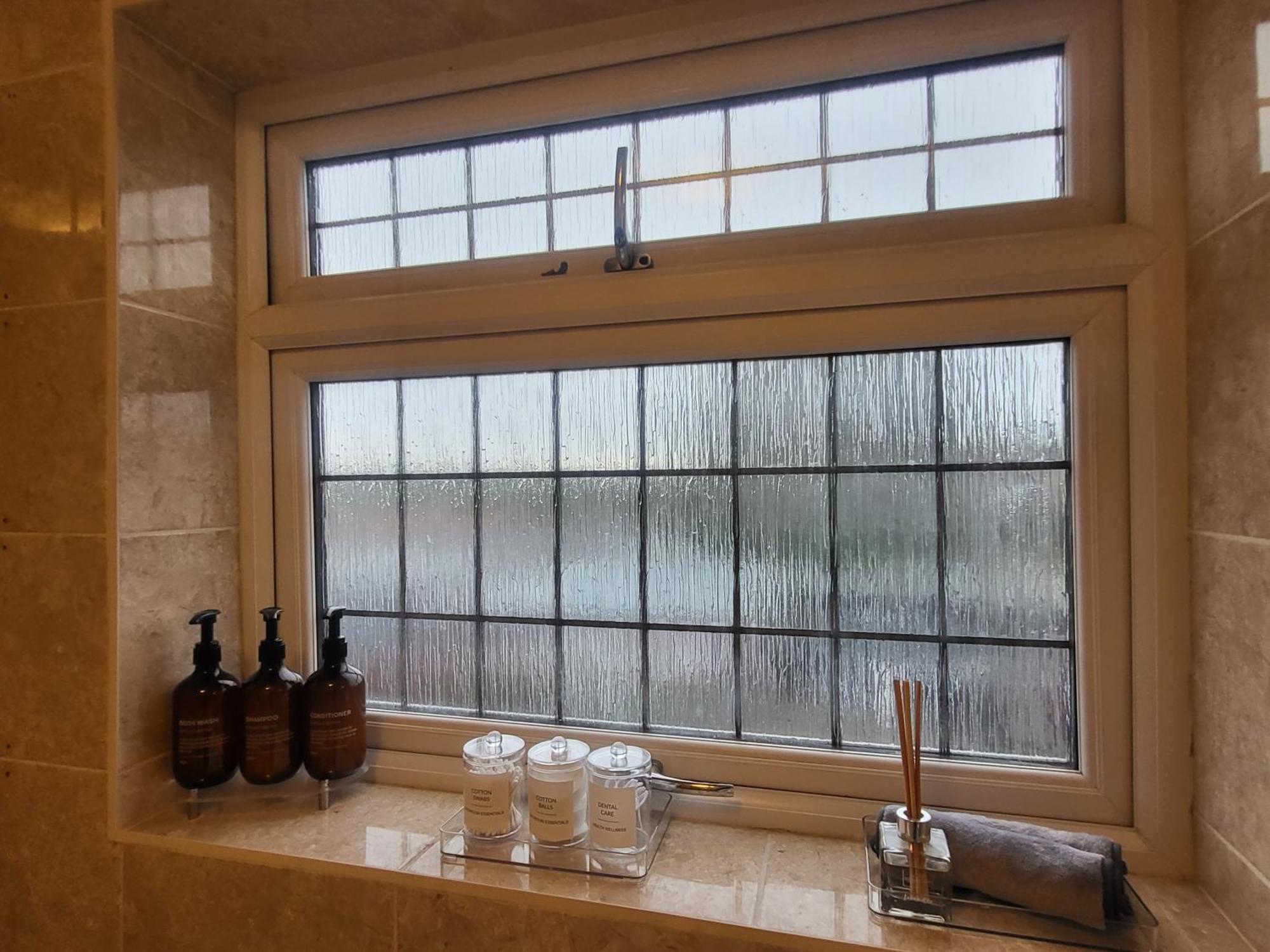 Villa Beautiful Newly Renovated House In Rainham Essex Extérieur photo